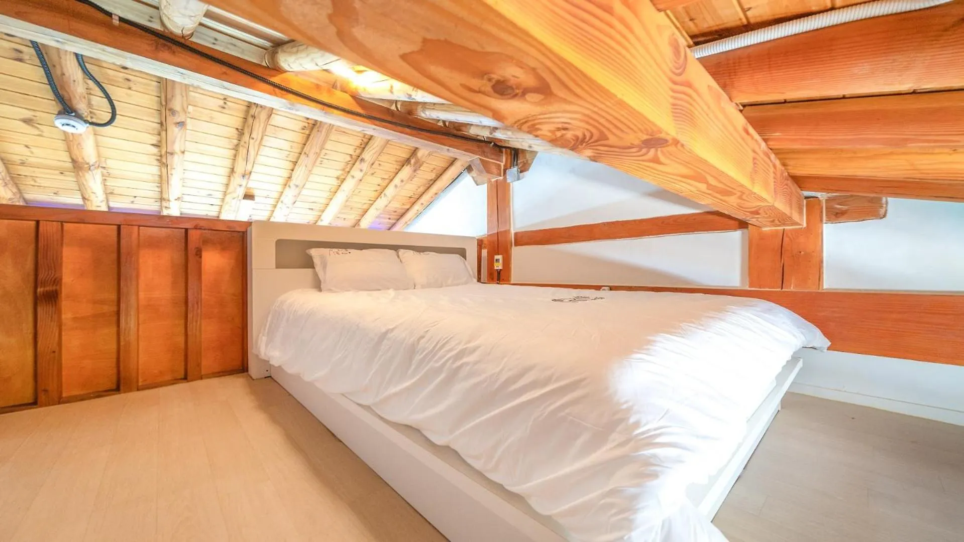 Seonjaedo Gaekkul House Pet Pension Incheon