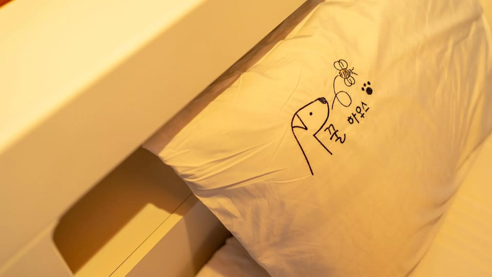 Seonjaedo Gaekkul House Pet Pension Incheon