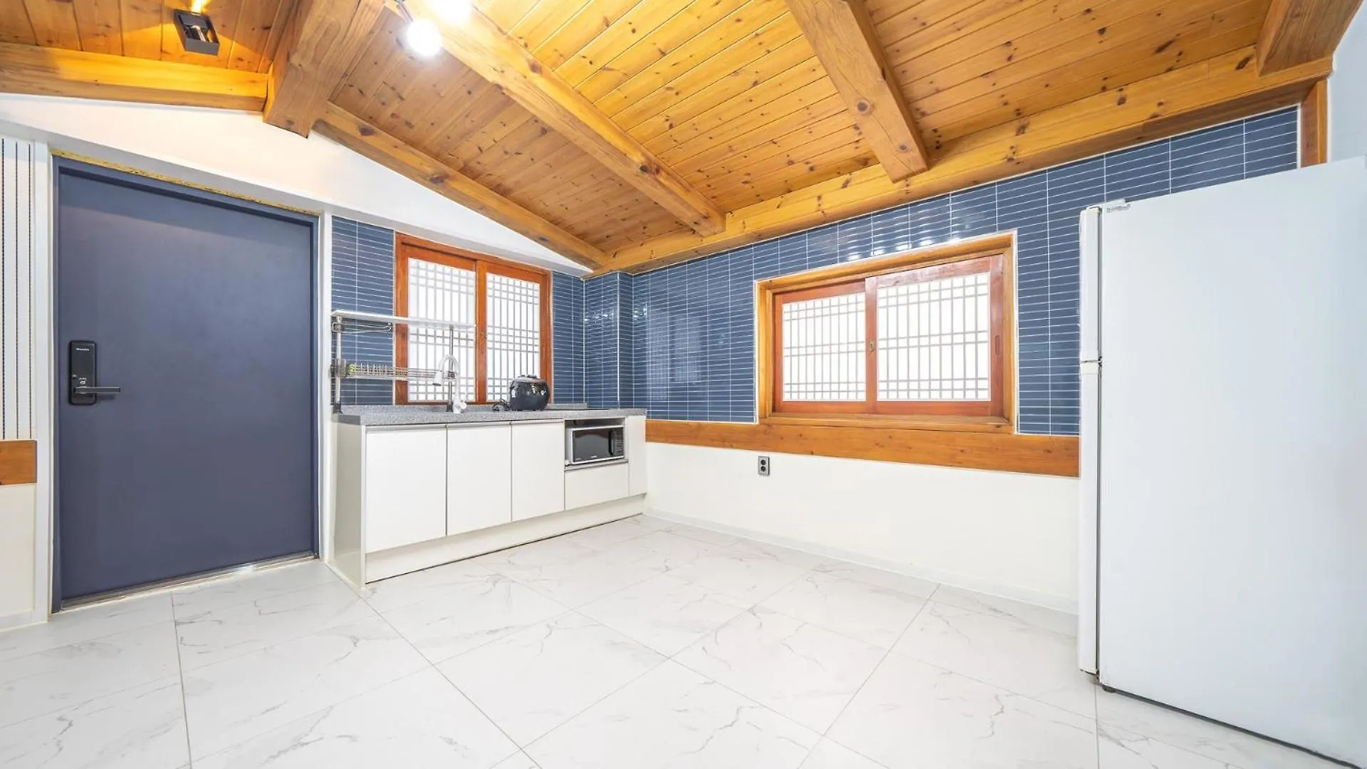 Seonjaedo Gaekkul House Pet Pension Incheon 0*,  South Korea
