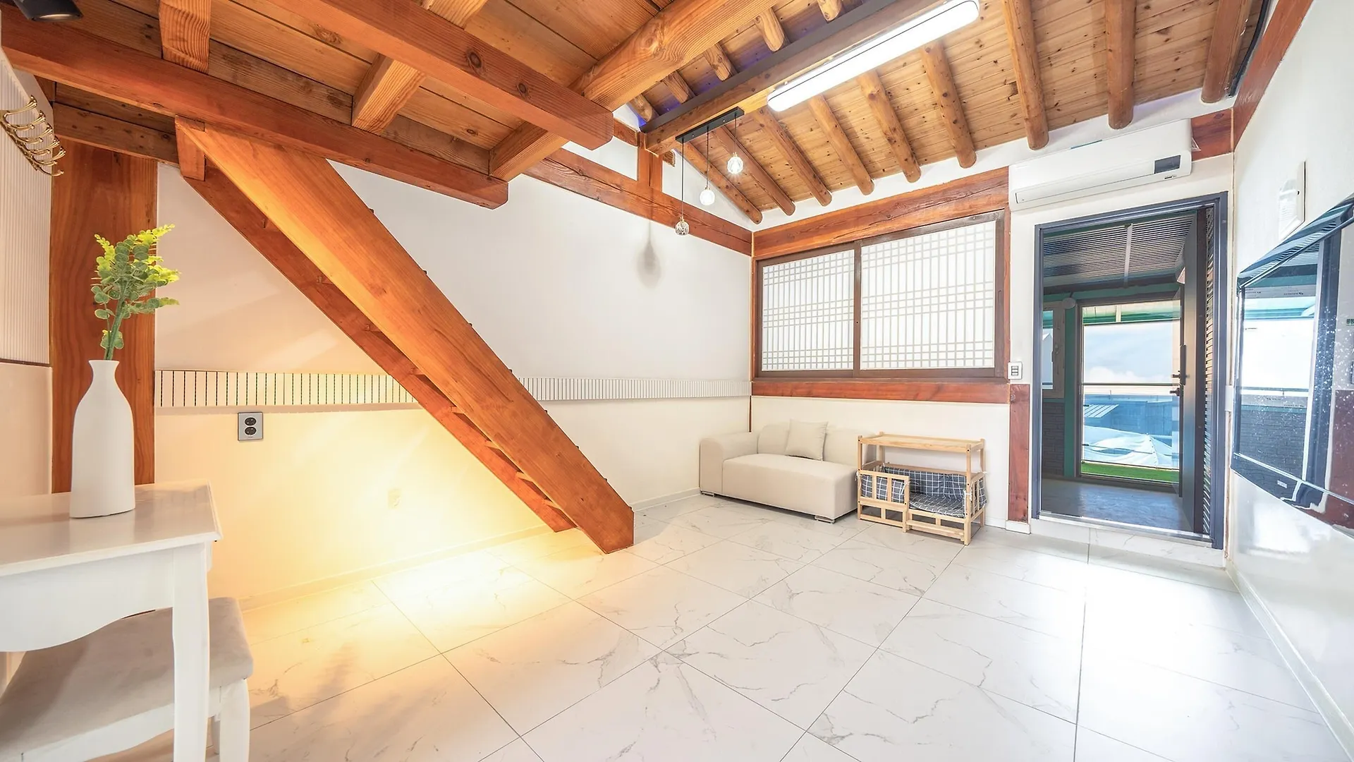 Seonjaedo Gaekkul House Pet Pension Incheon